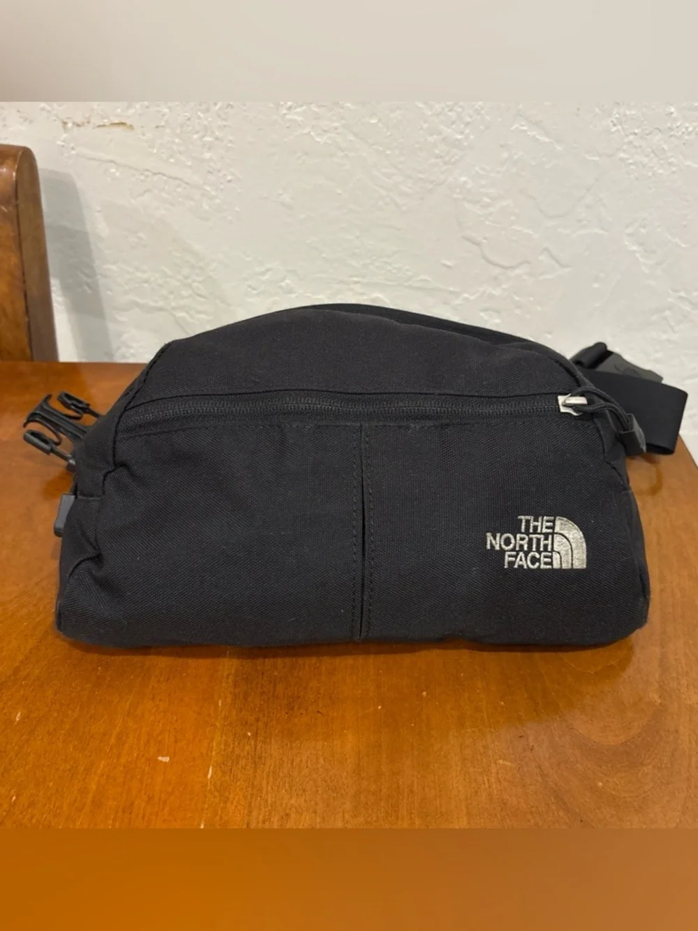 The North Face Black Waist Pack Belt‎ Bag